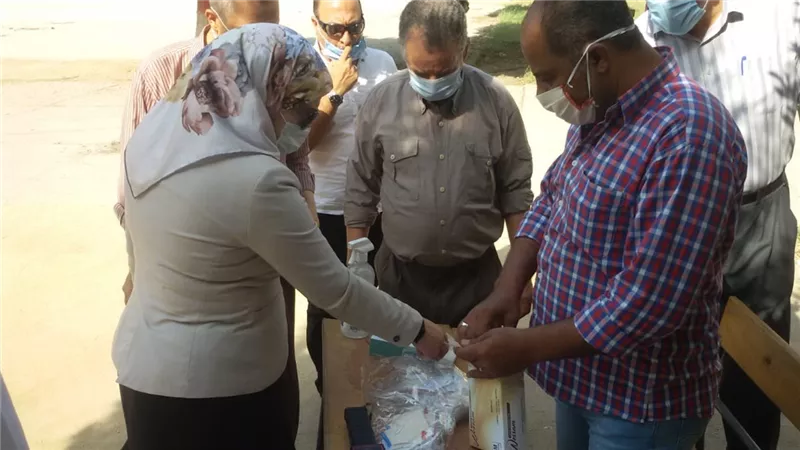 ٢٣ لجنه لامتحانات الدور الثاني للدبلومات الفنية ببنى سويف