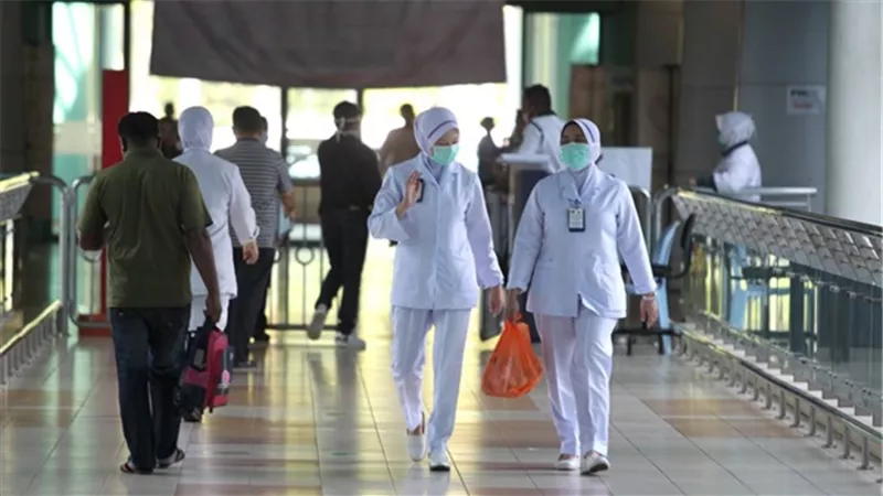 إندونيسيا تسجل 4168 إصابة و112 وفاة جديدة بفيروس كورونا
