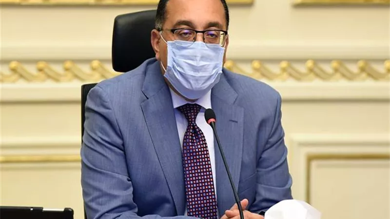 عقب انتهاء جولته بالعاصمة الإدارية.. رئيس الوزراء: البناء العشوائى كلف الدولة الكثير