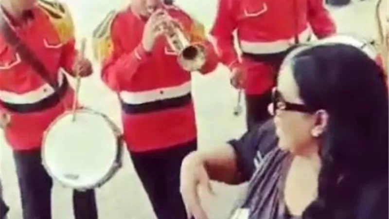 شيماء سيف ترقص على 
