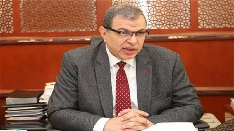 القوى العاملة: تعيين 5564 شاباً وتحرير 558 محضراً لمنشآت خالفت القانون بالقاهرة