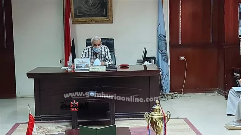 تسليم عدة شوارع ورفع المعوقات استعدادا لرصفها باسنا جنوب الأقصر