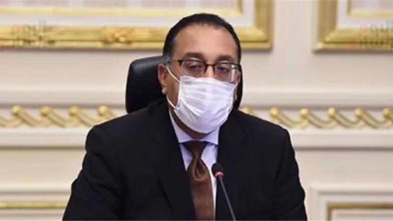 رئيس الوزراء يعقد اجتماعاً لتطوير وهيكلة المكاتب الفنية المصرية بالخارج