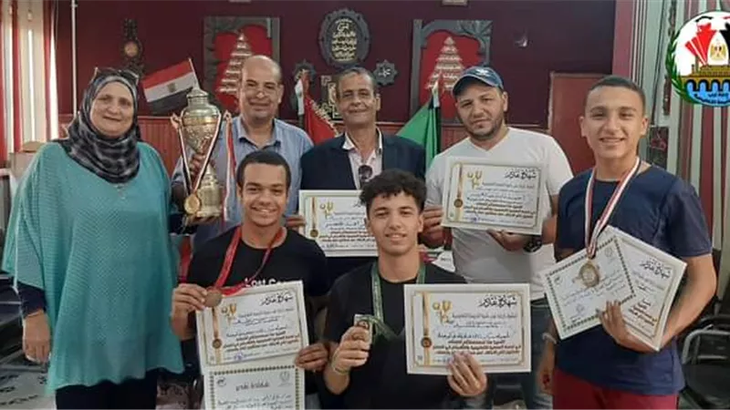 تكريم ابطال الجمهورية فى الكوموتيه وزن ٦٠ ك بغرب شبرا الخيمة التعليمية