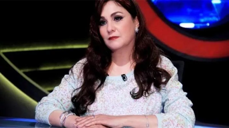 شيرين تنفي تعاقدها فى عمل فنى مع يحيي الفخرانى