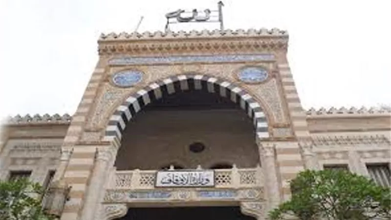 الاوقاف تكشف حقيقة تحديد عدد معين للمصلين بصلاة الجنازة