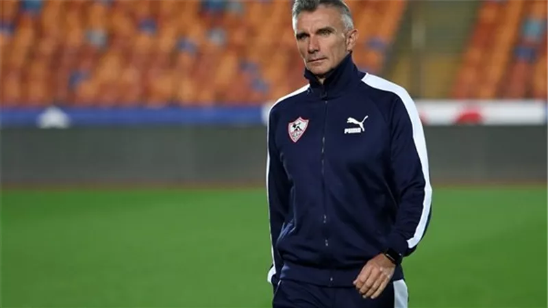 ايمانويل امونيكي: مافعله كارتيرون ليس احترافي.. اتمنى ان يحصد الزمالك لقب افريقيا