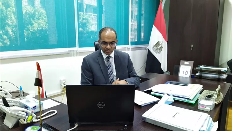 نائب وزير الإسكان يتابع مشروع تحسين جودة المياه في ثلاث محافظات