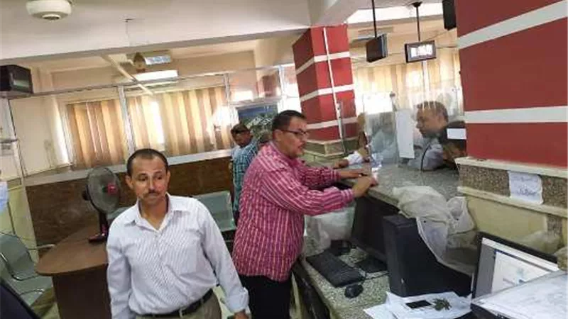 إقبال كبير على المراكز التكنولوجية بأسيوط لتقديم طلبات التصالح في بعض مخالفات البناء
