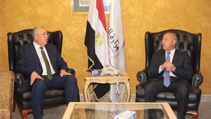 وزيرا النقل والزراعة : زيادة عربات المبردات بالسكة الحديد لنقل المنتجات الزراعية
