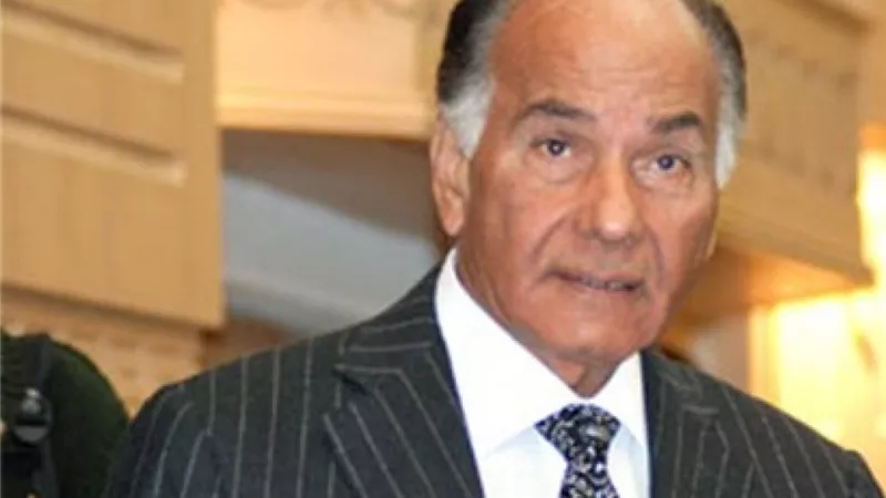 وصول جثمان رجل الأعمال محمد فريد خميس من أمريكا.. الخميس