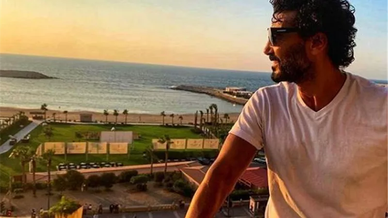 خالد النبوي يواصل تصوير فيلم قمر 14 في الإسكندرية