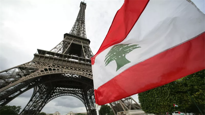 الخارجية الفرنسية تحذر من انهيار لبنان إذا لم يشكل حكومة جديدة
