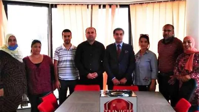 رئيس الإتحاد الإفريقي ومسؤلة الكرة النسائية wmf يستقبلان رئيس الاتحاد المصري بمقر الإتحاد للميني فوتبول
