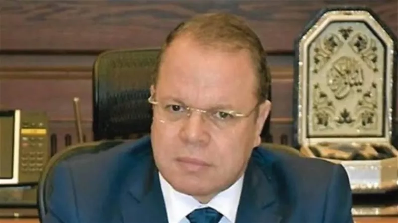 النائب العام يأمر بحبس امرأة تَنَمَّرت بطفلين وعرضتهما للخطر
