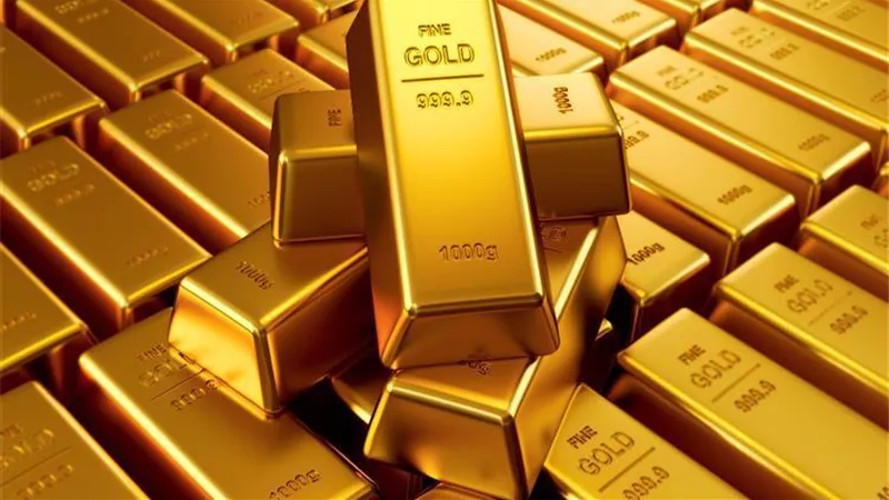 تراجع أسعار الذهب عالميا ومحليا.. تعرف على الأسباب