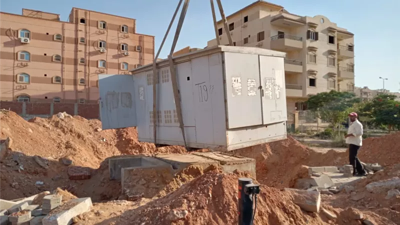 وزير الإسكان يعلن الانتهاء من تنفيذ الطبقة السطحية بطول 7 كم بطريق الروبيكى