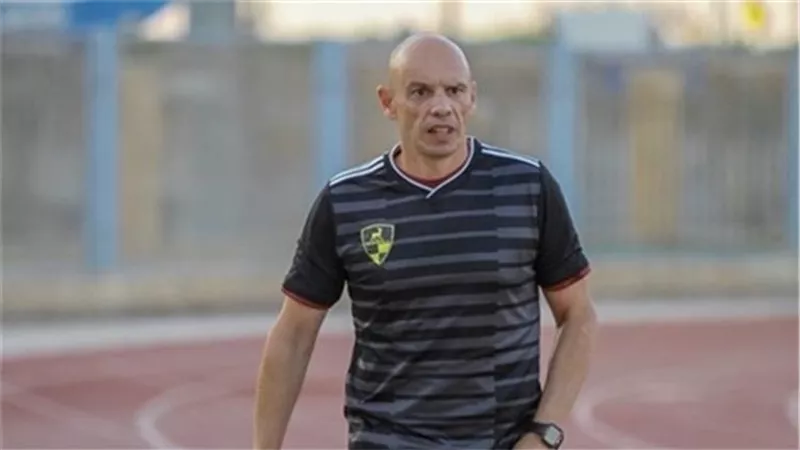 تاكيس جونياس يكشف حقيقة مفاوضات الزمالك لتدريب الفريق