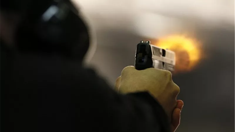 بسبب احتجاجات لويفيل.. إصابة شرطيين أمريكيين بالرصاص
