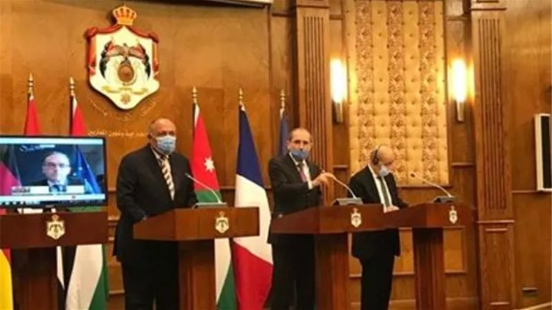 بدء فاعليات المؤتمر الصحفى لوزراء خارجية مصر والاردن وفرنسا