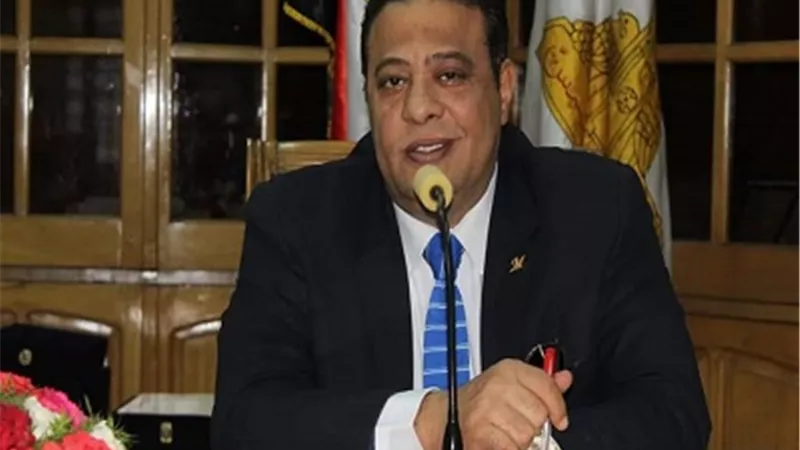آداب عين شمس: تحويل جميع المقررات الدراسية الى إلكترونية