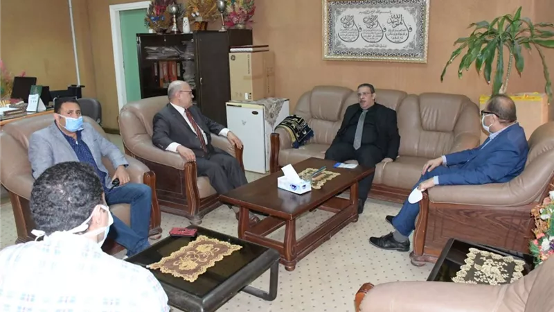 رئيس جامعة القناة: الانتهاء من المستشفى الجديد للطوارئ خلال عام