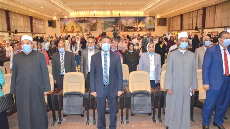 سكرتير مساعد الإسكندرية يشارك في حفل تكريم أوائل الطلاب بالمراحل الأزهرية