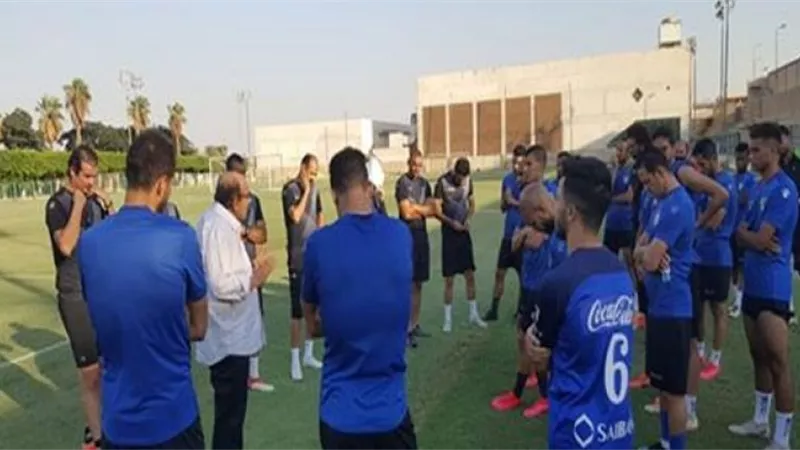 المقاولون العرب يحفز لاعبيه استعداداً لمواجهة المقاصة