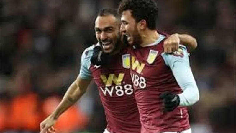 الثنائى المصرى يشارك فى تأهل أستون فيلا لدور الـ16 من كأس الرابطة
