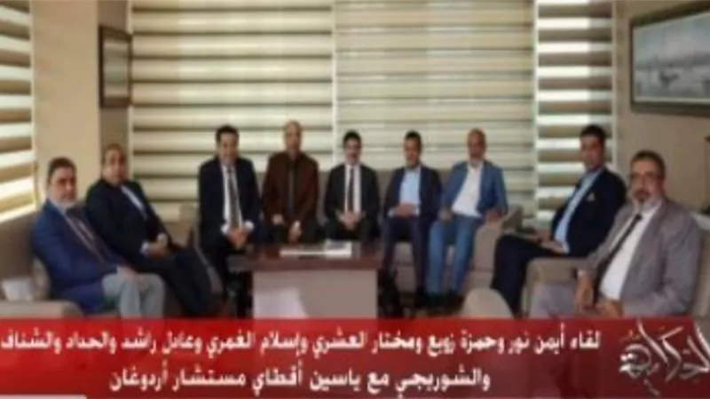عمرو اديب يفجر فضيحة اخوانية جديدة بنشر صور لقاء إعلاميو الإخوان مع وزير الداخلية التركية لطلب الجنسية