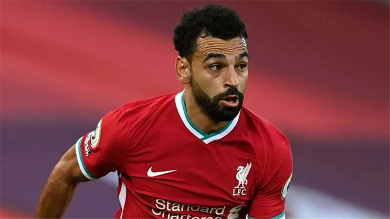 صلاح الإنسان لا يقل عن أبو مكة اللاعب الكبير.. حلقة وصل بين الطلاب الأفارقة اللاجئين والأمم المتحدة