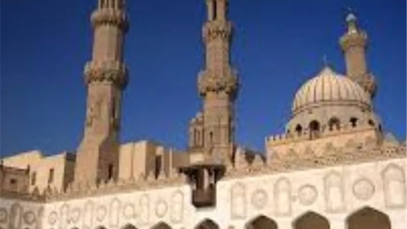 الأزهر يدعوا الشعب المصري للوقوف صفا واحدا خلف الوطن في وجه دعوات زعزعة الاستقرار