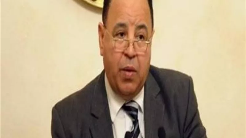 وزير المالية حزمة جديدة من الاجراءات تمنع تكدس الحاويات المهملة بالموانئ