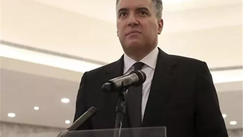 مصطفى اديب يعتذر عن مهمة تشكيل الحكومة اللبنانية