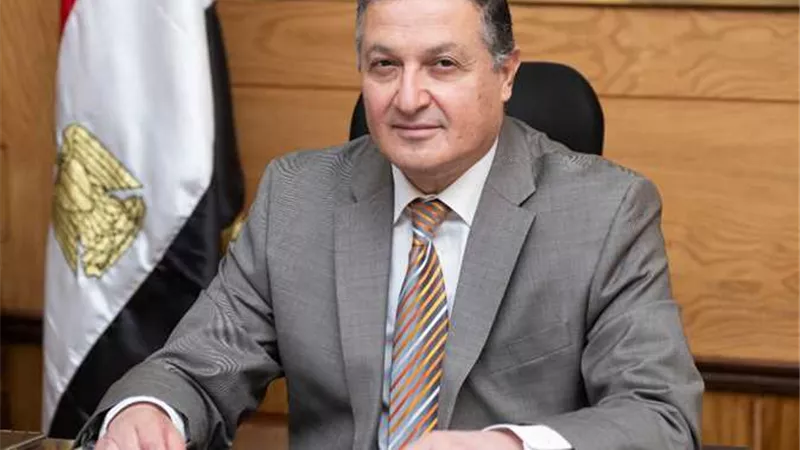 السعيد يشدد علي اتخاذ كافة اجراءات السلامة المهنية لتأمين المنشآت الجامعية
