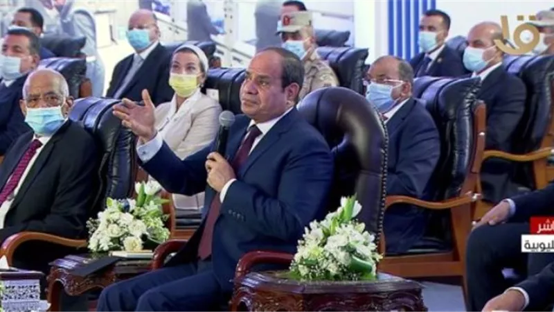 السيسي يوجه باستمرار صرف منحة العمالة غير المنتظمة لنهاية العام