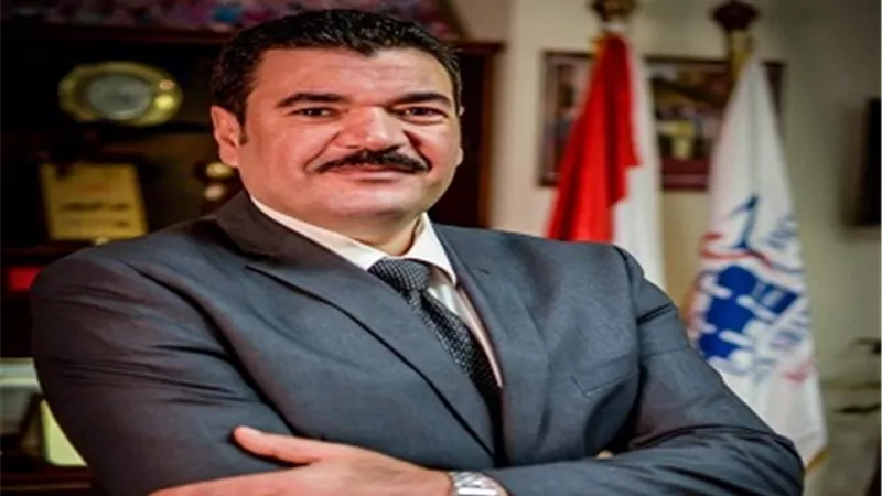 خالد ابو شنب قائماً بأعمال عميد صيدلة عين شمس