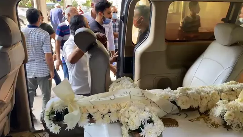 لحظة نقل جثمان المنتصر بالله إلى المقابر قى مثواه الاخيرة