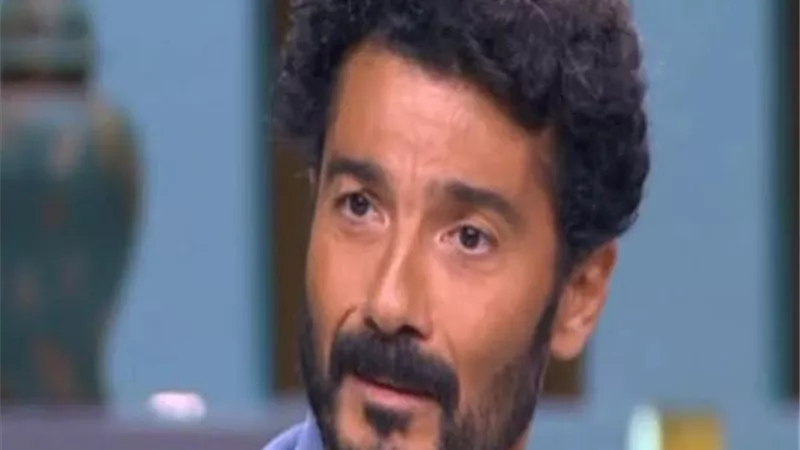 خالد النبوي يهنئ لاعبة التنس ميار شريف بتأهلها للدور الرئيسي بـ