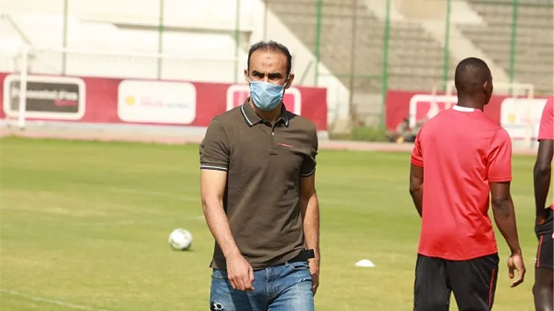 عبدالحفيظ يجهز اجراءات سفر الاهلى الى المغرب