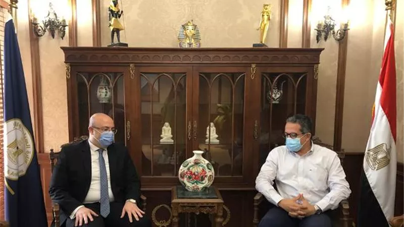 وزير السياحة يبحث مع محافظ بني سويف خطوات عملية لدفع الحركة السياحية للمحافظة