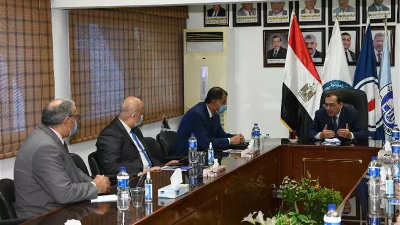 وزير البترول: رفع كفاءة المنطقة الجغرافية البترولية بمسطرد في إطار برنامج متكامل
