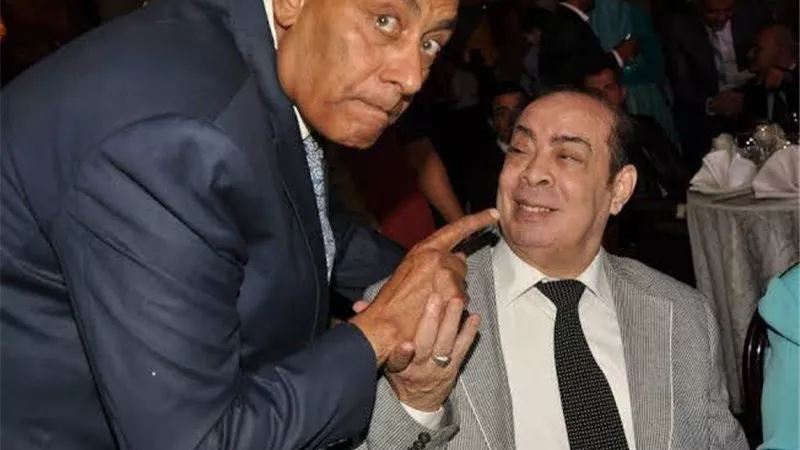 احمد بدير اول الحاضرين بجنازة الفنان منتصر بالله .. صور