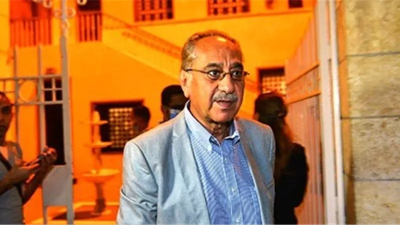 محمد ابو داود وبطرس دانيال يقدمان واجب العزاء الفنان منتصر بالله.. صور