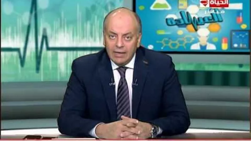 بالفيديو.. استشاري أوعية دموية: عدم الانتظام في النوم قد يسبب جلطة في القلب