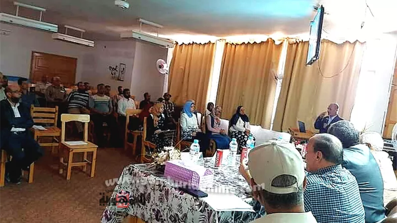 البحوث الاقليمية تنظم ورشة عمل لدعم مزارعى التمور بالوادى الجديد .صور