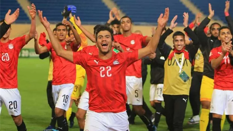 اتحاد الكرة يعلن موعد صرف المكافأت المتأخرة لمنتخب الشباب