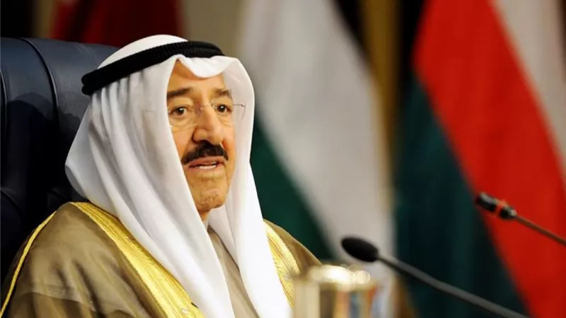 سفير الكويت بالقاهرة ناعيًا الأمير صباح الأحمد: 