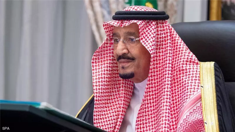 الملك سلمان يؤكد وقوف السعودية مع الكويت