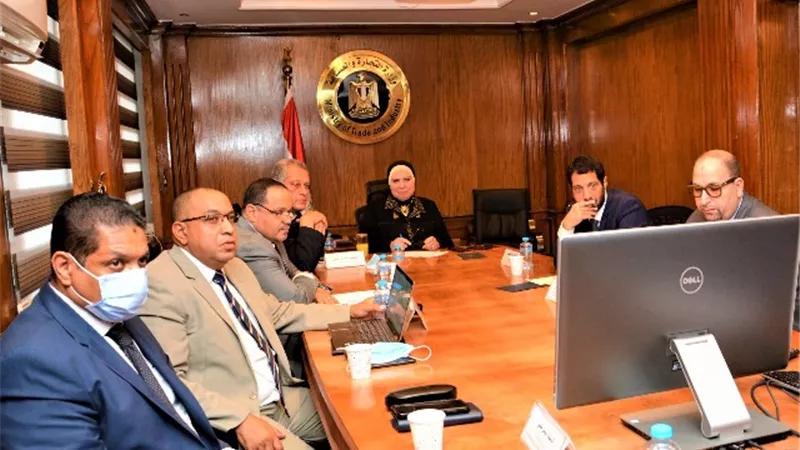 وزيرة التجارة تبحث مع ممثلى أمازون العالمية خطط التوسع فى مصر